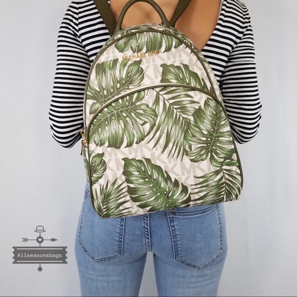 Michael Kors Mk Palm Leaf Medium Backpack Green - Picture 7 of 8